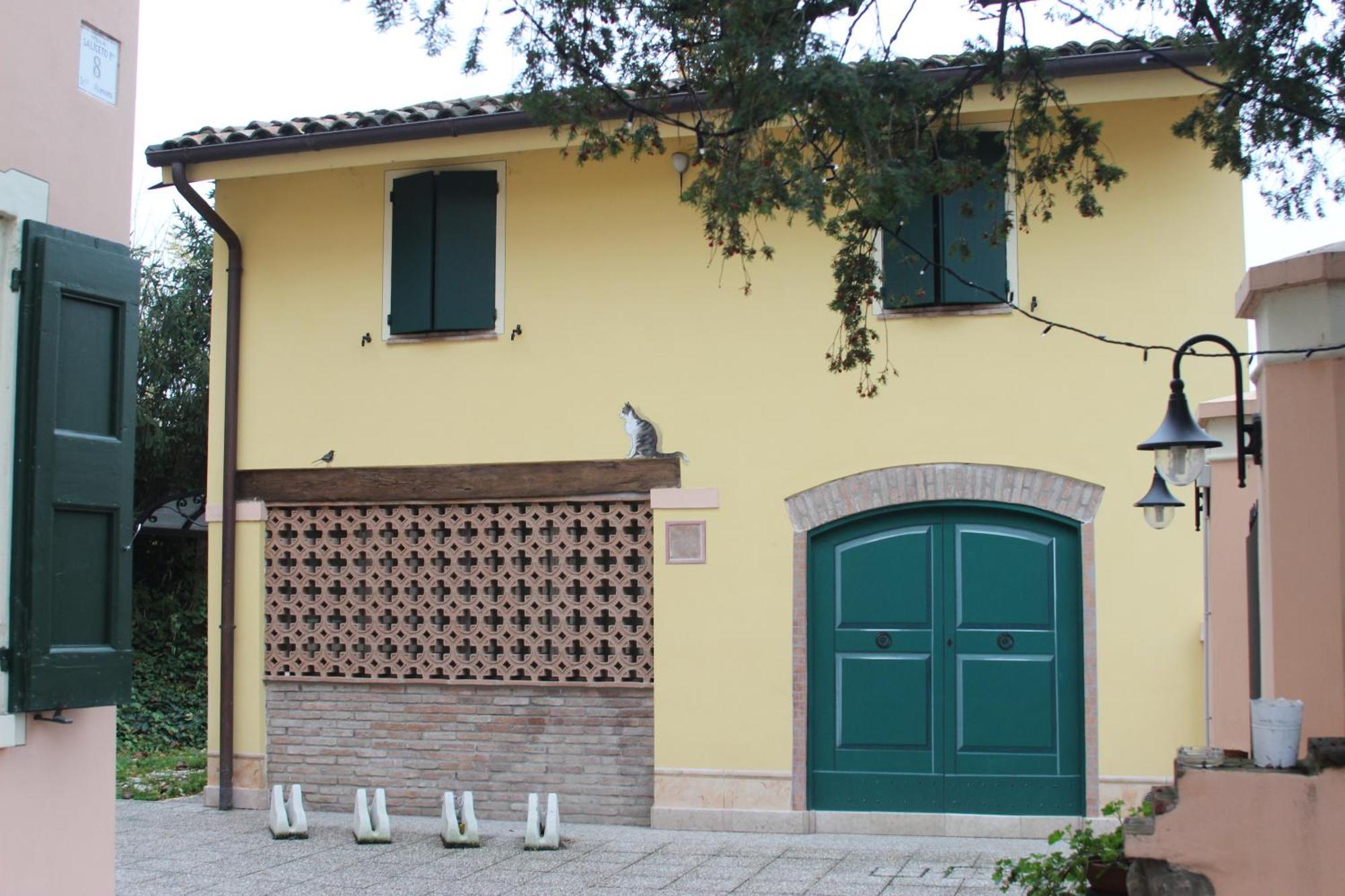 La Corte Dei Sogni B&B Modena Bagian luar foto